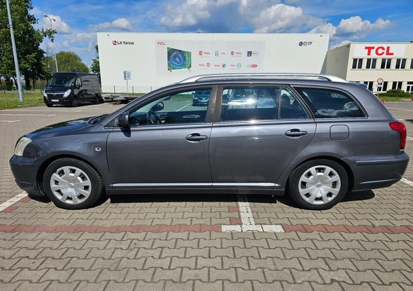 Toyota Avensis cena 14000 przebieg: 297111, rok produkcji 2006 z Wolbórz małe 106